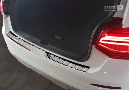 Nerezová ochranná lišta zadního nárazníku Audi Q2 žebrovaná 2016-