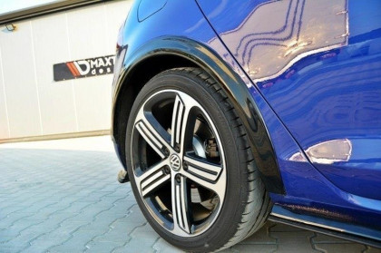 Lemy blatníků VW Golf 7 R facelift carbon look