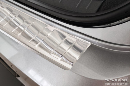 Nerezová ochranná lišta zadního nárazníku VW Passat B8 sedan  - stříbrná