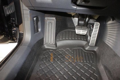 Přesné plastové koberce, vaničky s vysokým okrajem - Škoda Octavia II 04-13