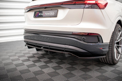 Spoiler zadního nárazníku Audi Q4 e-tron černý lesklý plast
