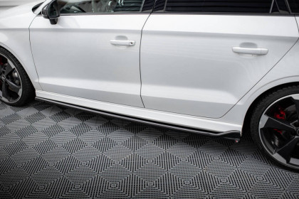 Prahové lišty V.3 Audi RS3 Sedan 8V Facelift černý lesklý plast