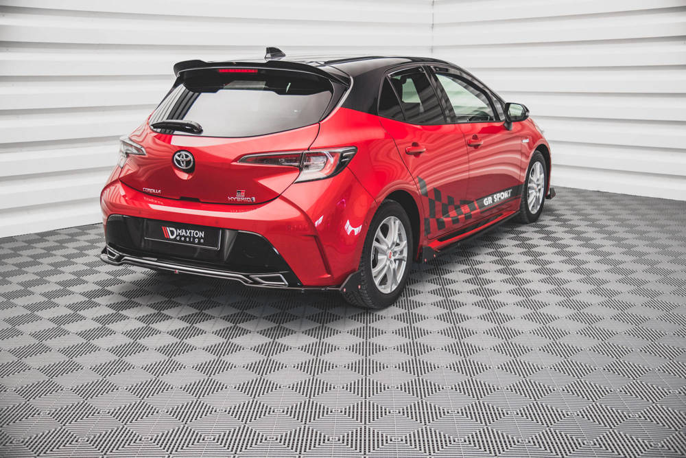 Spoiler zadního nárazníku + flaps Toyota Corolla GR Sport Hatchback XII