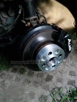 Adaptéry pro změnu rozteče 20mm 5x112 na 5x100