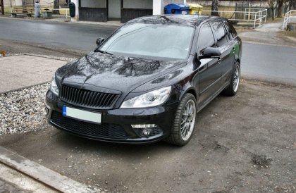 Grill Przedni Skoda Octavia II Polift
