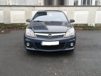 Zderzak Przedni Opel Astra H (OPC/VXR Look)