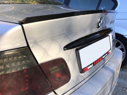 Rear Lip Spoiler Uniwersalna lotka 1,5M