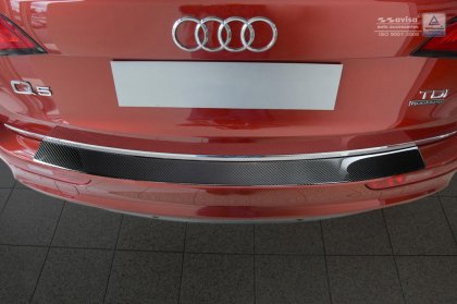 Karbonová ochranná lišta zadního nárazníku Audi Q5 2008-2016