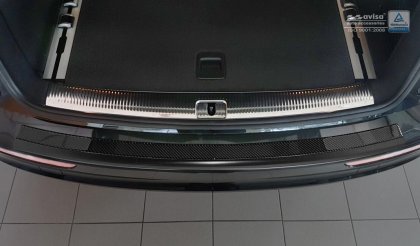 Karbonová ochranná lišta zadního nárazníku Audi Q5 se záhybem 2008-2016