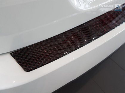 Karbonová ochranná lišta zadního nárazníku BMW 5 F10 červený karbon 2010-2017