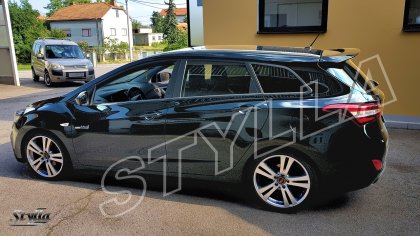 Spoiler zadních dveří horní, křídlo Stylla - Hyundai i30 combi 12-