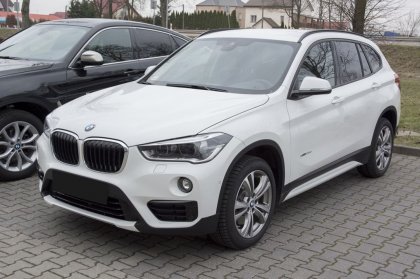 Ochranná lišta zadního nárazníku BMW X1 F48 15- Carbon (černý)