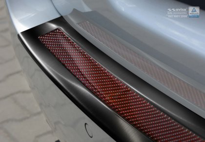 Ochranná lišta zadního nárazníku BMW 5 F11 Touring (kombi) 10-17 Carbon grafitový(červeno-černý)