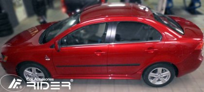 Ochranné lišty dveří - Mitsubishi Lancer Evo X 07-