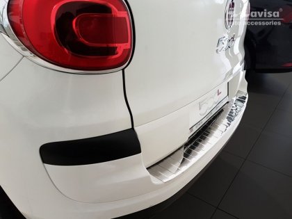 Nerezová ochranná lišta zadního nárazníku FIAT 500L 17- SPECIAL EDITION