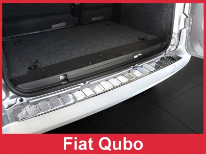 Nerezová ochranná lišta zadního nárazníku Fiat Fiorino III Furgon 3D/4D/5D 07-