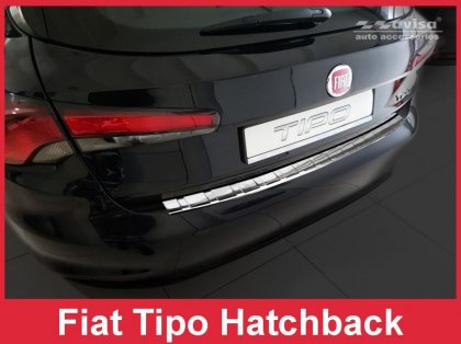 Nerezová ochranná lišta zadního nárazníku Fiat Tipo hatchback 16- 
