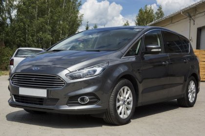 Nerezová ochranná lišta zadního nárazníku Ford S-MAX II 15-16 lesklá