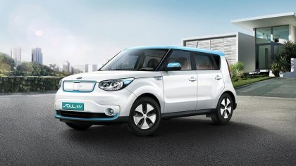 Nerezová ochranná lišta zadního nárazníku Kia Soul II EV 14-17 grafitová