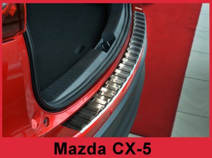 Nerezová ochranná lišta zadního nárazníku Mazda CX-5 12-17 grafitová