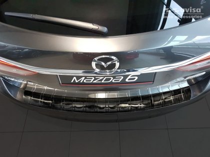 Nerezová ochranná lišta zadního nárazníku Mazda 6 Kombi 12-16 dlouhá žebra, grafitová