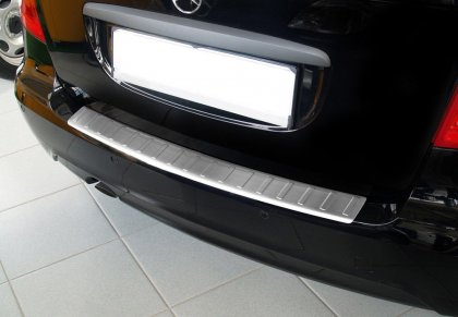 Nerezová ochranná lišta zadního nárazníku Mercedes-Benz A W169 