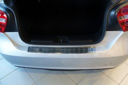 Nerezová ochranná lišta zadního nárazníku Mercedes-Benz A W176 12-18 hatchback