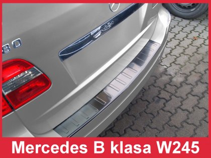 Nerezová ochranná lišta zadního nárazníku Mercedes-Benz B W245 05-08