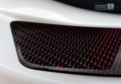 Nerezová ochranná lišta zadního nárazníku Mercedes-Benz C W205 14-16 karbonová červená