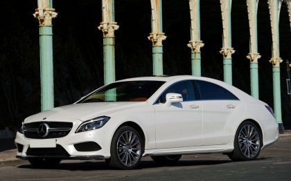 Nerezová ochranná lišta zadního nárazníku Mercedes-Benz CLS C218 14-16 karbonová