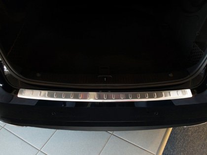 Nerezová ochranná lišta zadního nárazníku Mercedes-Benz E W212 09-13