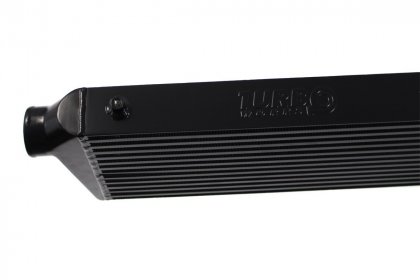 Intercooler TurboWorks 550x230x65 wejście 2,5" BLACK