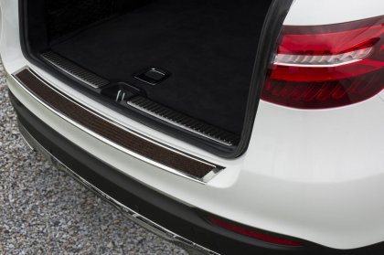Nerezová ochranná lišta zadního nárazníku Mercedes-Benz GLC X253 15- červený carbon