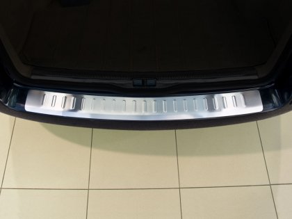 Nerezová ochranná lišta zadního nárazníku VW Passat 3BG 00-05 Variant, chromová