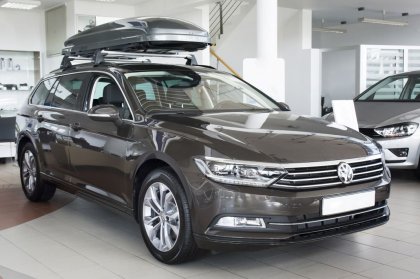 Nerezová ochranná lišta zadního nárazníku VW PASSAT B8 Variant/ALLTRACK 2014- černá lesklá