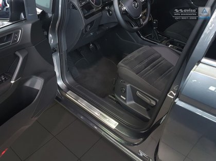 Prahové ochranné nerezové lišty Avisa Volkswagen Touran II Exclusive