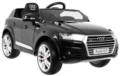 Audi Q7 2.4G New Black