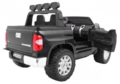 Toyota Tundra XXL Black