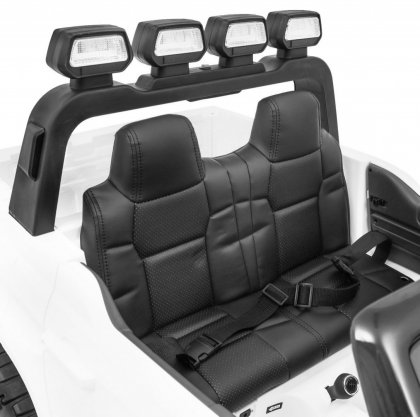 Toyota Tundra XXl White