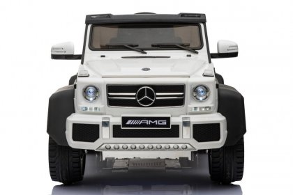 Vehicle Mercedes G63 6 x 6 White