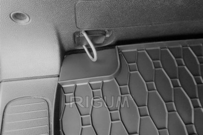 Gumová vana do kufru - OPEL Zafira C 5m 2012- 7m - 3. řada sklopená (s vyobrazením vozu)