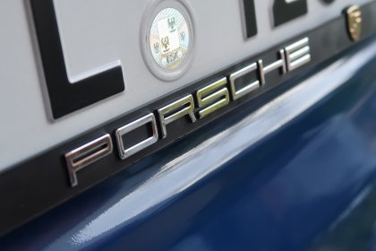 Podložka pod SPZ 3D Porsche