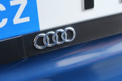 Podložka pod SPZ 3D AUDI S-line red