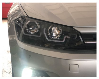 Přední světla s LED dynamickým blinkrem VW Polo 6 VI (2G) 17- černá