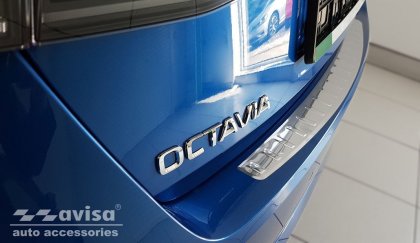 Nerezová ochranná lišta zadního nárazníku Avisa Škoda Octavia IV Liftback lesklá
