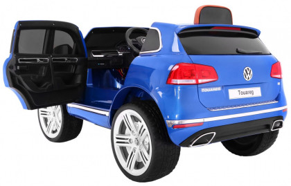 Vehicle Volkswagen Touareg Painting Blue