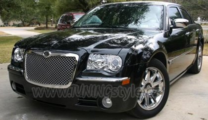 Maska Chrysler 300 C - Bentley Look Silver Edition