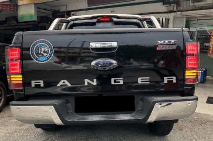 Zadní světla LED, s dynamickým blinkrem pro Ford Ranger (2012-2018) 