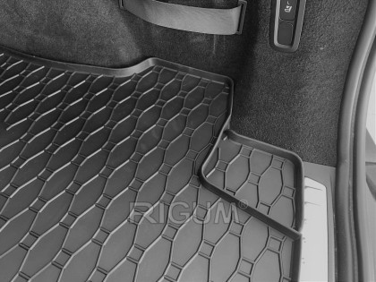 Gumová vana do kufru - VOLVO V90 2016-  (s vyobrazením vozu) 