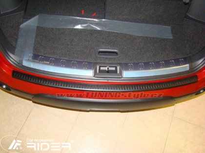 Nášlap kufru černý - Nissan Qashqai 07- 5míst